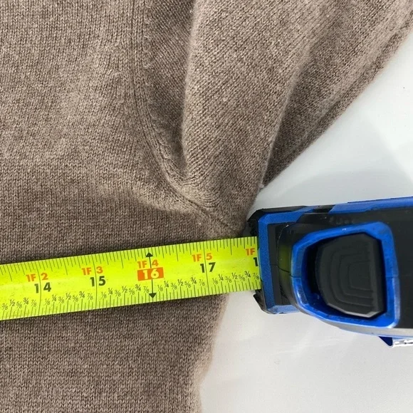 Charter Club 2-ply 100% Cashmere sweater medium - Picture 8 of 8